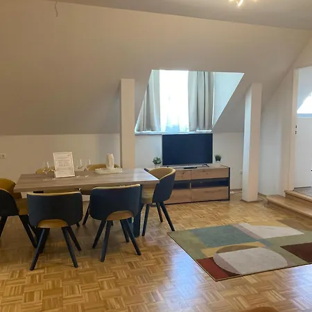 Bullsliving Seeapartment 4 Am Corso Velden am Woerthersee Exterior photo